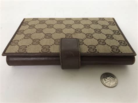 gucci made in italy wallet.